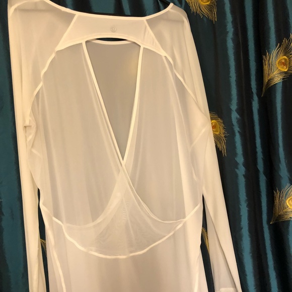 If your lucky lululemon - Picture 3 of 7